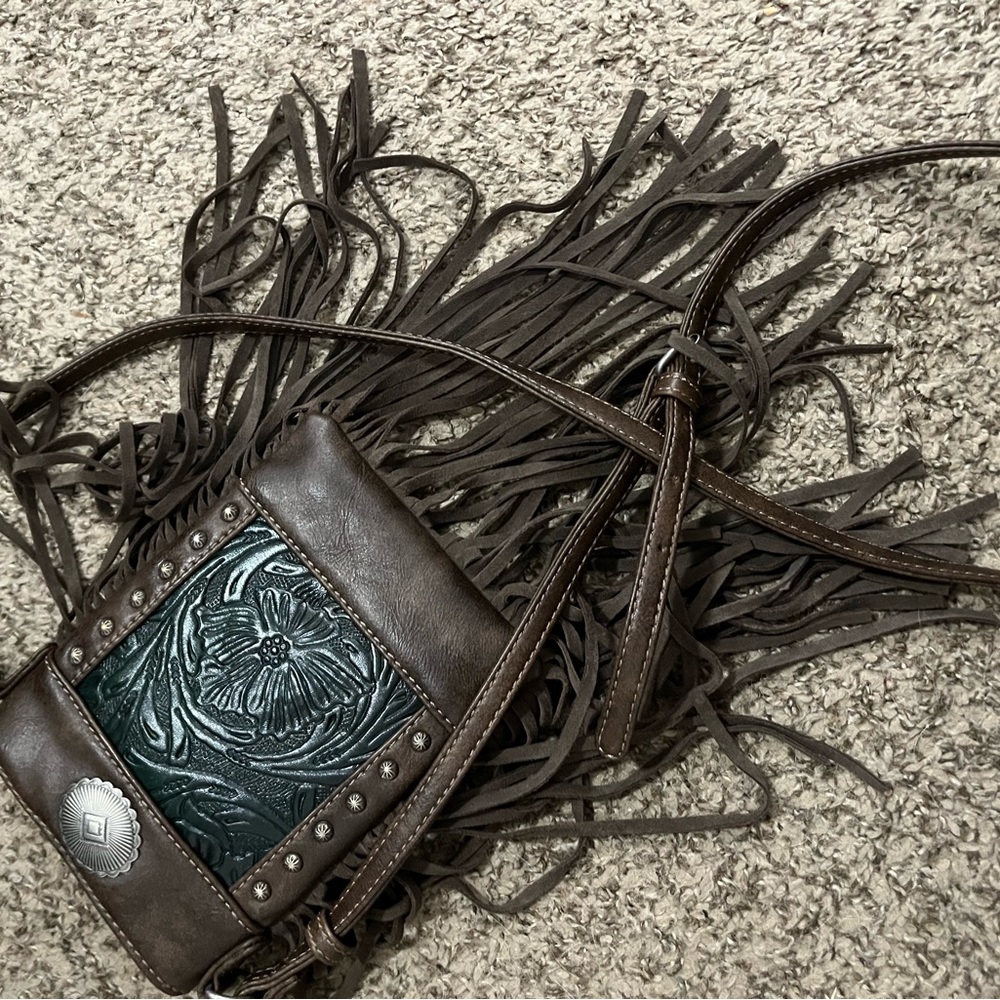 Shyanne crossbody bag